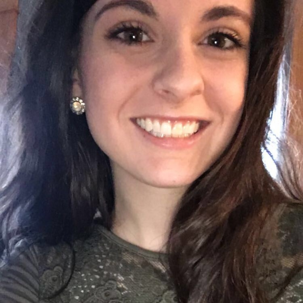 Meet your Posher, Elizabeth